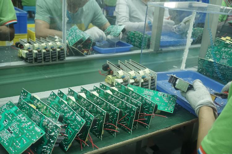 三树实业与南邦移动科技 携手共进，共创智能未来